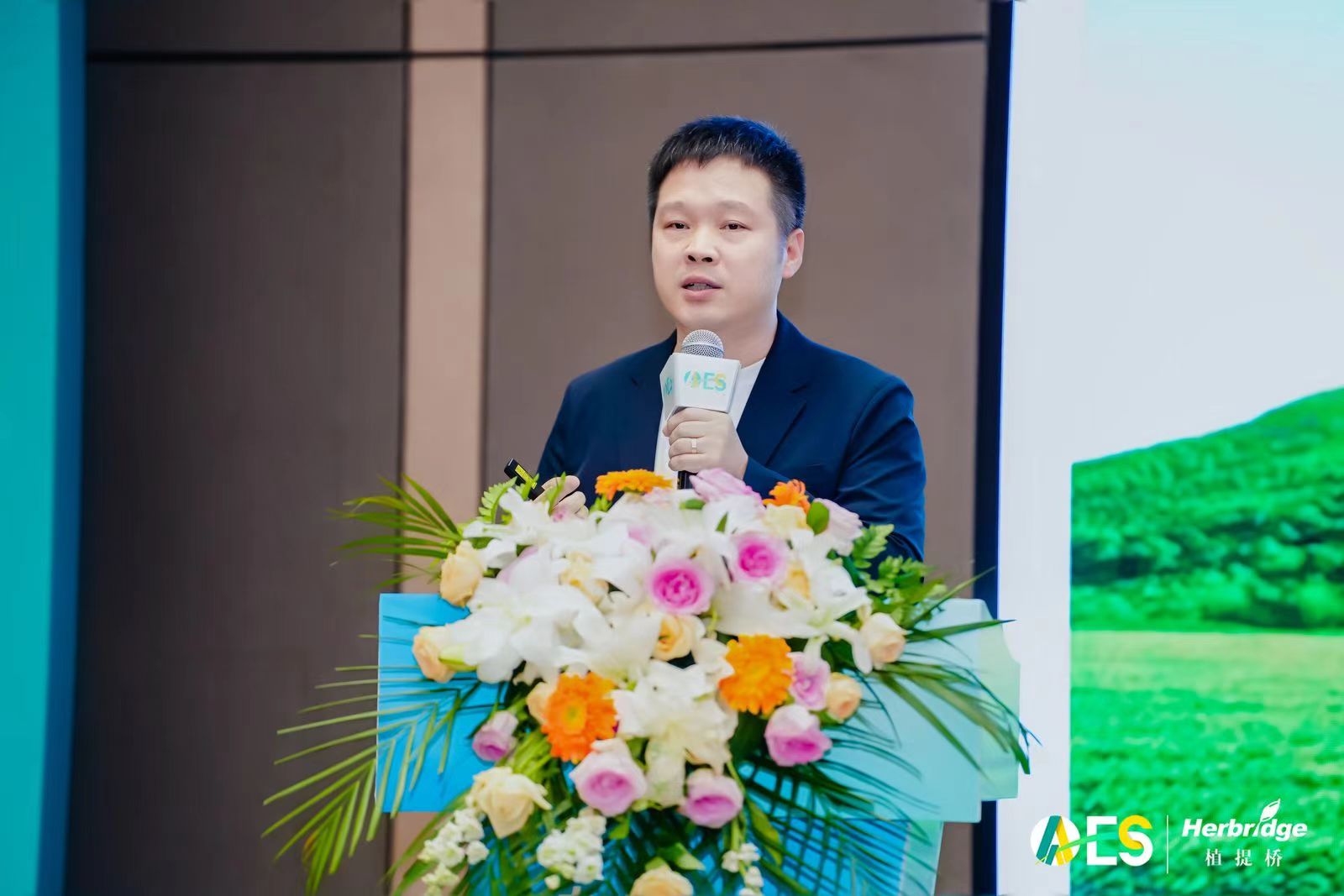 李廷钊.jpg